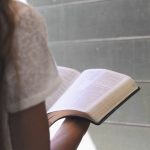 De Bijbel lezen als een boek
